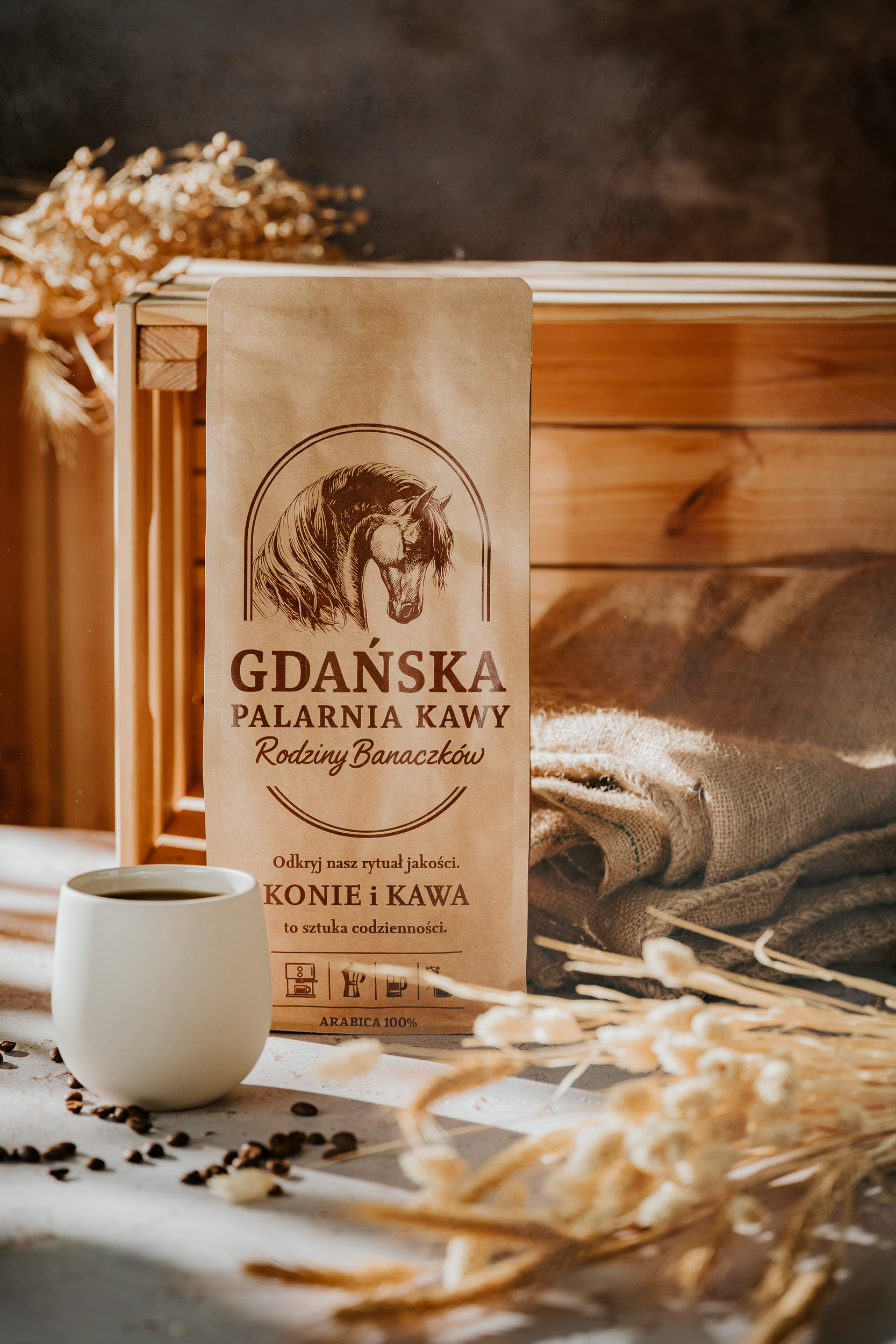 DSS05402 Poranek w stajni 1000g - Edycja prezentowa - obrazek 1